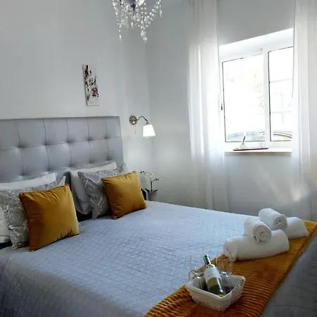 Jose & Ester House Alloggio in famiglia Almada