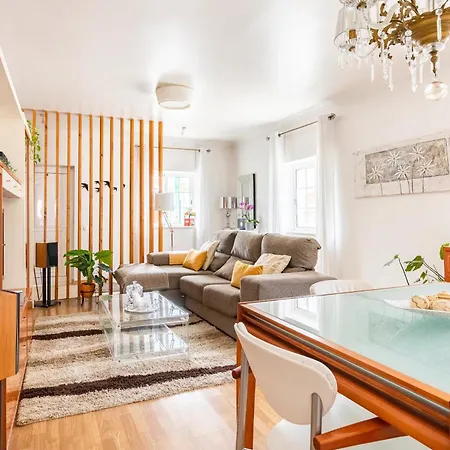 Jose & Ester House *