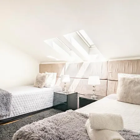 Jose & Ester House Alloggio in famiglia Almada