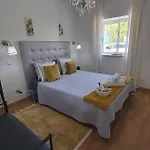 Jose & Ester House * Almada