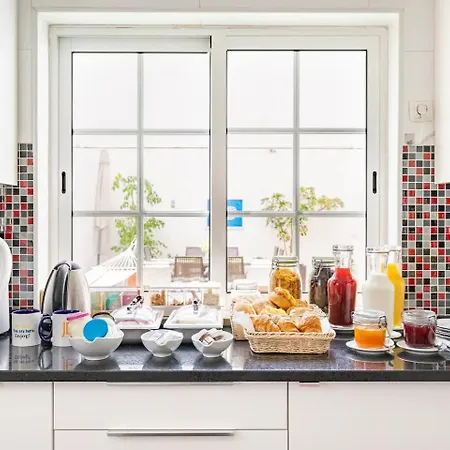 Kwatera prywatna Jose & Ester House Almada