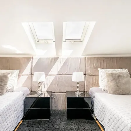 Jose & Ester House Kwatera prywatna